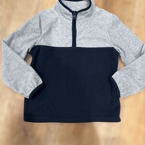 Oshkosh B'gosh Boys Gray And Navy Half Zip Pullover Size 7 Cozy Soft Fleece